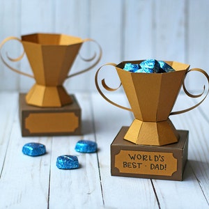 Arquivo SVG: Caixa de presente de troféu de papel 3D / porta-guloseimas / arquivo de corte SVG para lembrancinhas | Dia dos Pais SVG | Download Digital Instantâneo