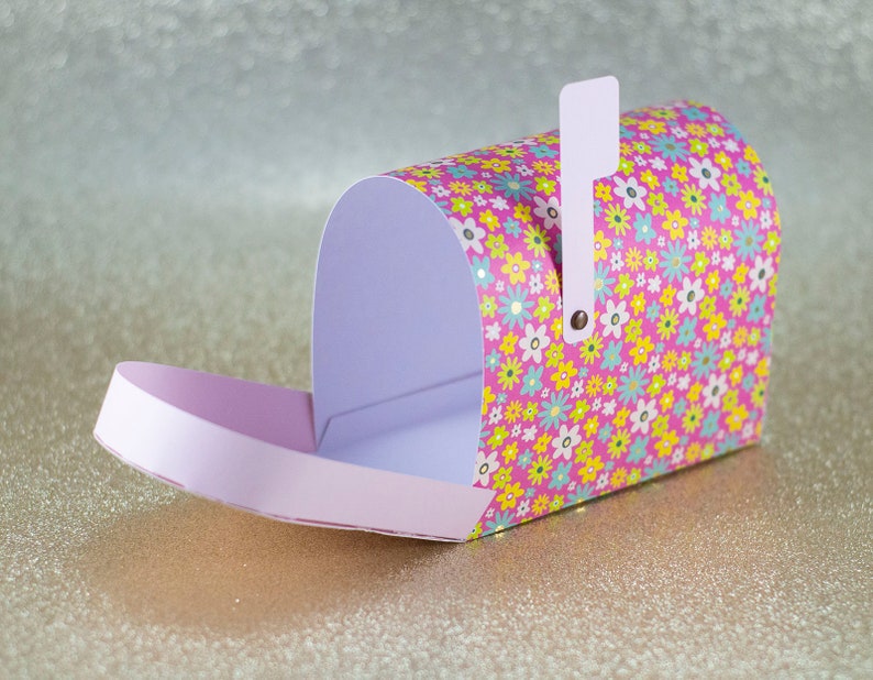Download SVG File: 3D Paper Mailbox Gift Box / Treat Holder For | Etsy