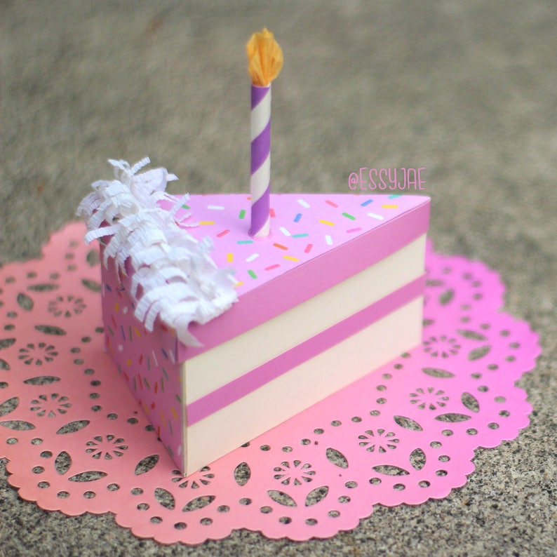 Download SVG File: 3D Birthday Cake Slice Treat Box / Gift Box | Etsy