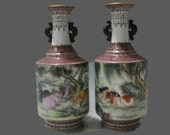 Rare Unique Chinese Antique Pair of Da Qing QianLong Dynasty Famille-Rose Porcelain Vase With Horse