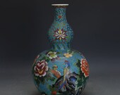 Fine Chinese Antique Qing Dynasty Qian Long 清代 colour enamels Porcelain Bird Calabash Vase