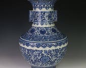 A Fine Chinese Antique Qing Blue White Porcelai Twine Pattern Two Ear Vase