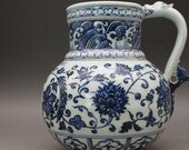 Delicate Old Chinese Antique Ming Dynasty Xuan De 明代宣德 Blue White Porcelain Flowers Plants Teapot