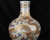 Big Beautiful Chinese Antique Old Ming Dynasty Xuan De Emperor明代宣德 Blue White Porcelain Hand painting Dragon Globular Shape Vase