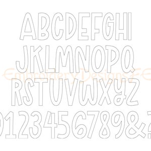 Pode incluir: Um contorno branco do alfabeto em letras mai&uacute;sculas, n&uacute;meros de 0 a 9, um e comercial e um ponto de exclama&ccedil;&atilde;o. As letras e os n&uacute;meros est&atilde;o em uma fonte em negrito e arredondada.