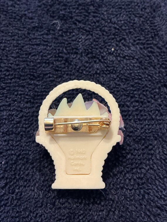 Hallmark Easter Brooch - image 2
