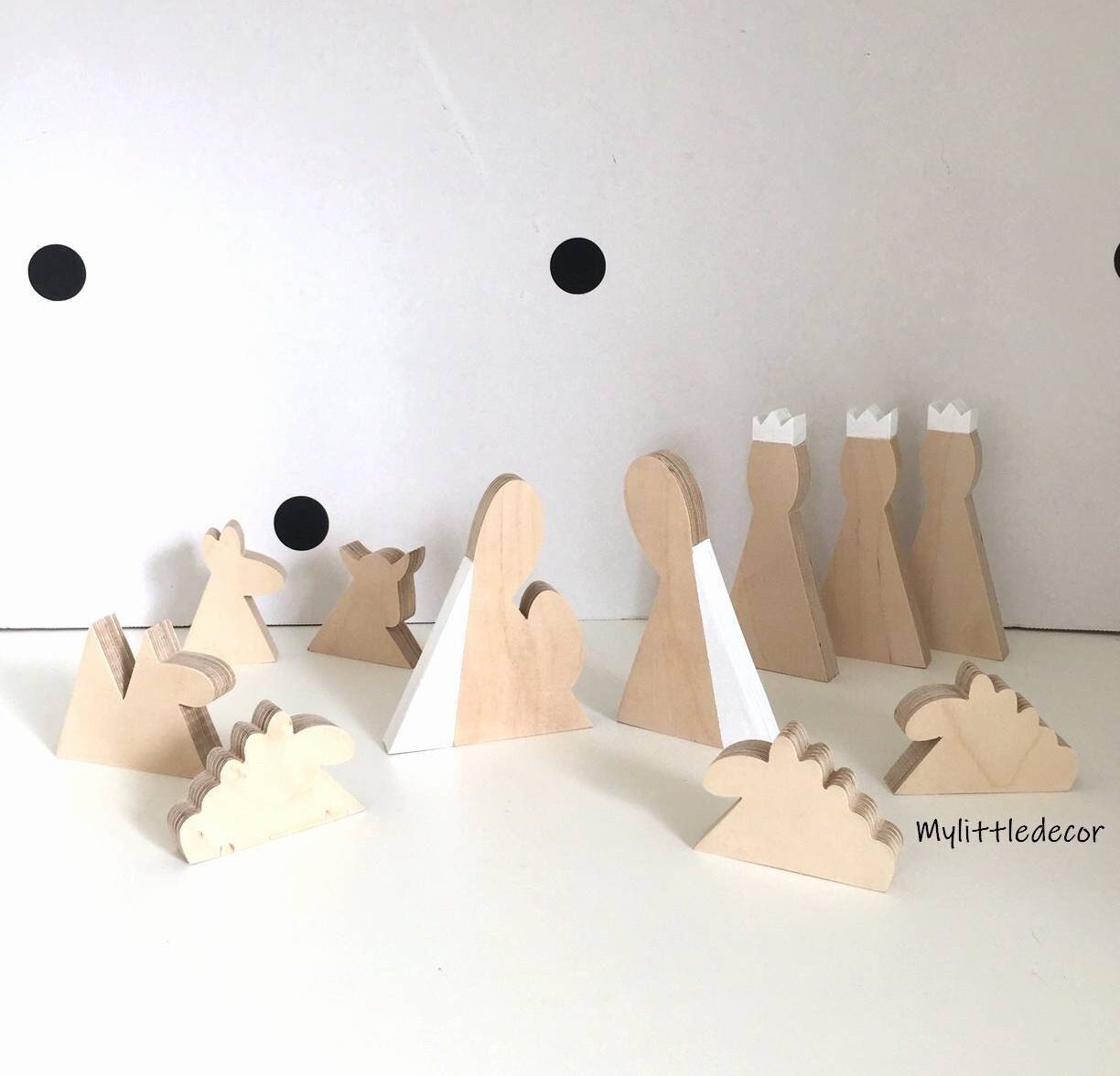 Crèche en Bois Minimaliste