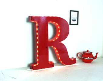 Giant illuminated letter R red - giant sign - large illuminated letter - mylittledecor - industrial lamp - industrial decoration - man