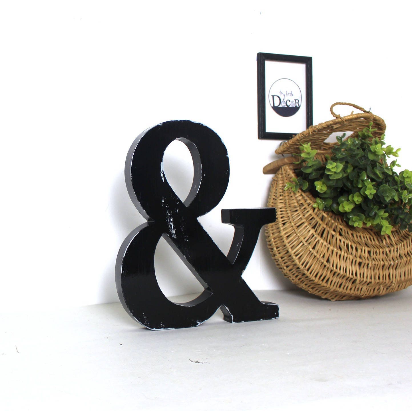 Esperluette Noire Patinée à L'ancienne - Grande Lettre en Bois Personnalisée Mylittledecor-