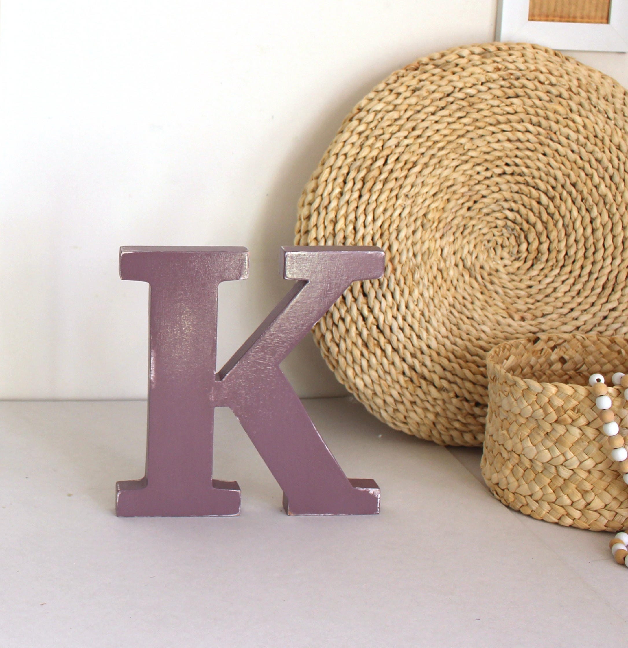 Lettre K en Bois à Poser Violet Aubergine Patiné Pour Une Décoration Personnalisée, Un Mariage, Nais