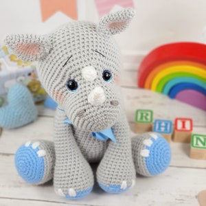 rhino crochet pattern, crochet pattern, crochet rhino, amigurumi, rhino tutorial image 1