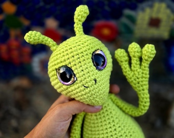 alien, crochet alien, alien crochet pattern, crochet pattern, crochet, pattern, amigurumi