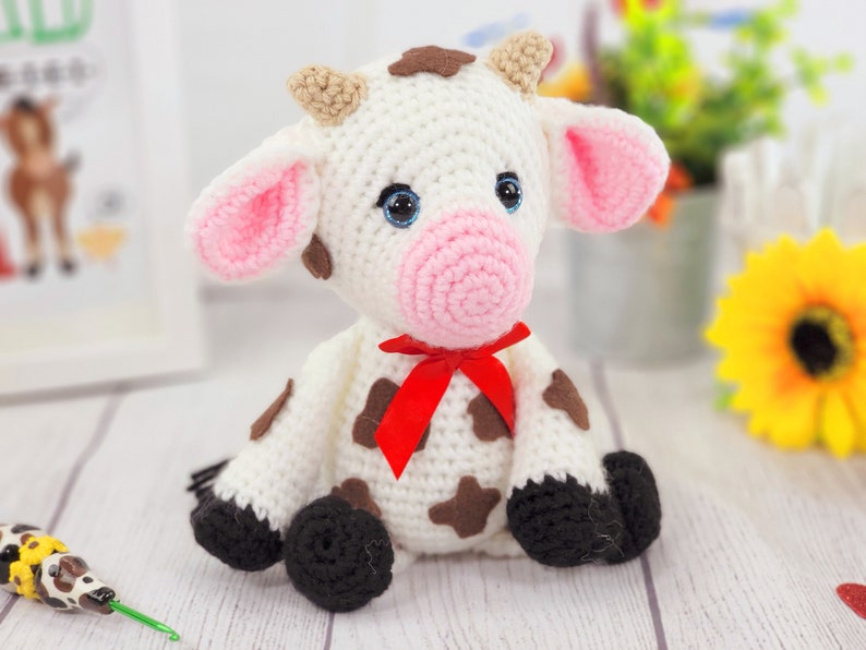 cow, crochet cow, cow crochet pattern, crochet pattern, amigurumi, pattern, crochet, cow tutorial image 4