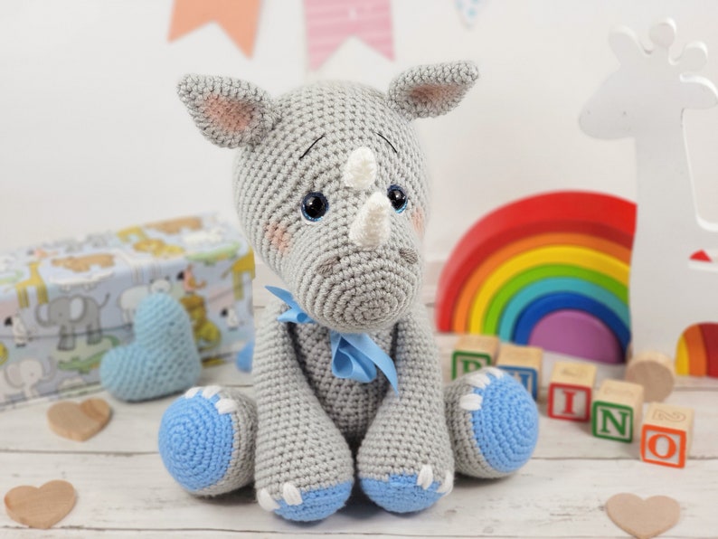 rhino crochet pattern, crochet pattern, crochet rhino, amigurumi, rhino tutorial image 2