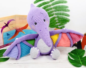 pterodactyl, pterodactyl crochet pattern, crochet pattern, amigurumi, pterodactyl pattern, dinosaur crochet pattern, dinosaur, crochet dino