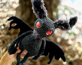 mothman, mothman crochet pattern, crochet pattern, crochet, amigurumi, crochet mothman