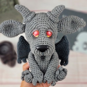 gargoyle crochet pattern, crochet pattern, amigurumi, gargoyle, crochet gargoyle