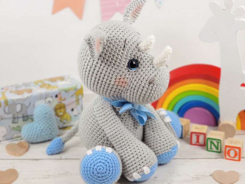 rhino crochet pattern, crochet pattern, crochet rhino, amigurumi, rhino tutorial image 6