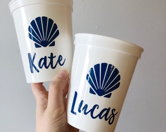 Beach Wedding Cups, Custom Bridal Cups, Girls Weekend, Vacation Cup, Bachelorette Weekend Cups, Custom Beach Gift, Seashell Wedding Cup