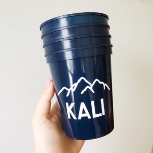Tema montagna, tazza personalizzata, tazza personalizzata, regalo personale, doccia nuziale, addio al nubilato, tazza personalizzata, coppa del nome, festa di nozze