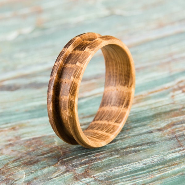 Whiskey Barrel Wood Ring Core - 8mm wide / 4mm groove (sizes 8-13.5) - Great for crushed inlay, make your own handcrafted jewelry