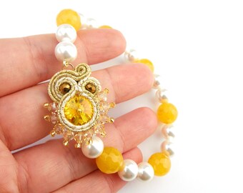 Bracelet soutache fait main : cristal Swarovski jaune, pierres naturelles