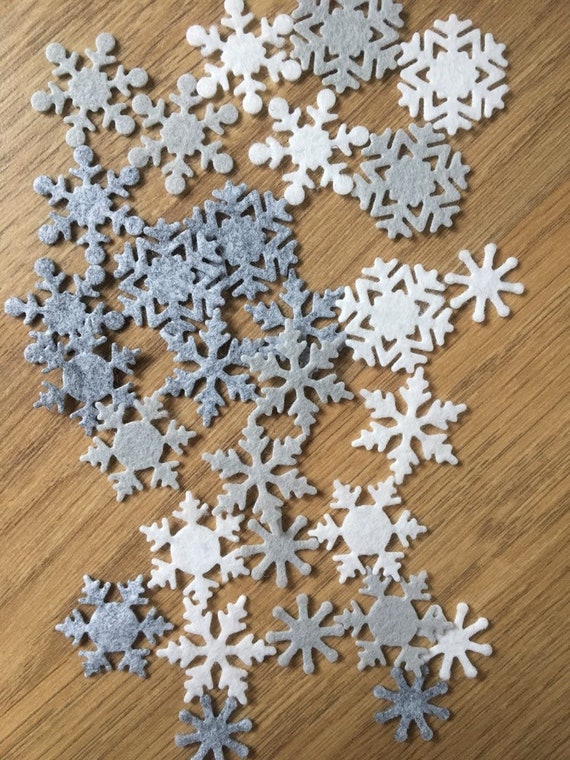 30 Snowflake Crafts