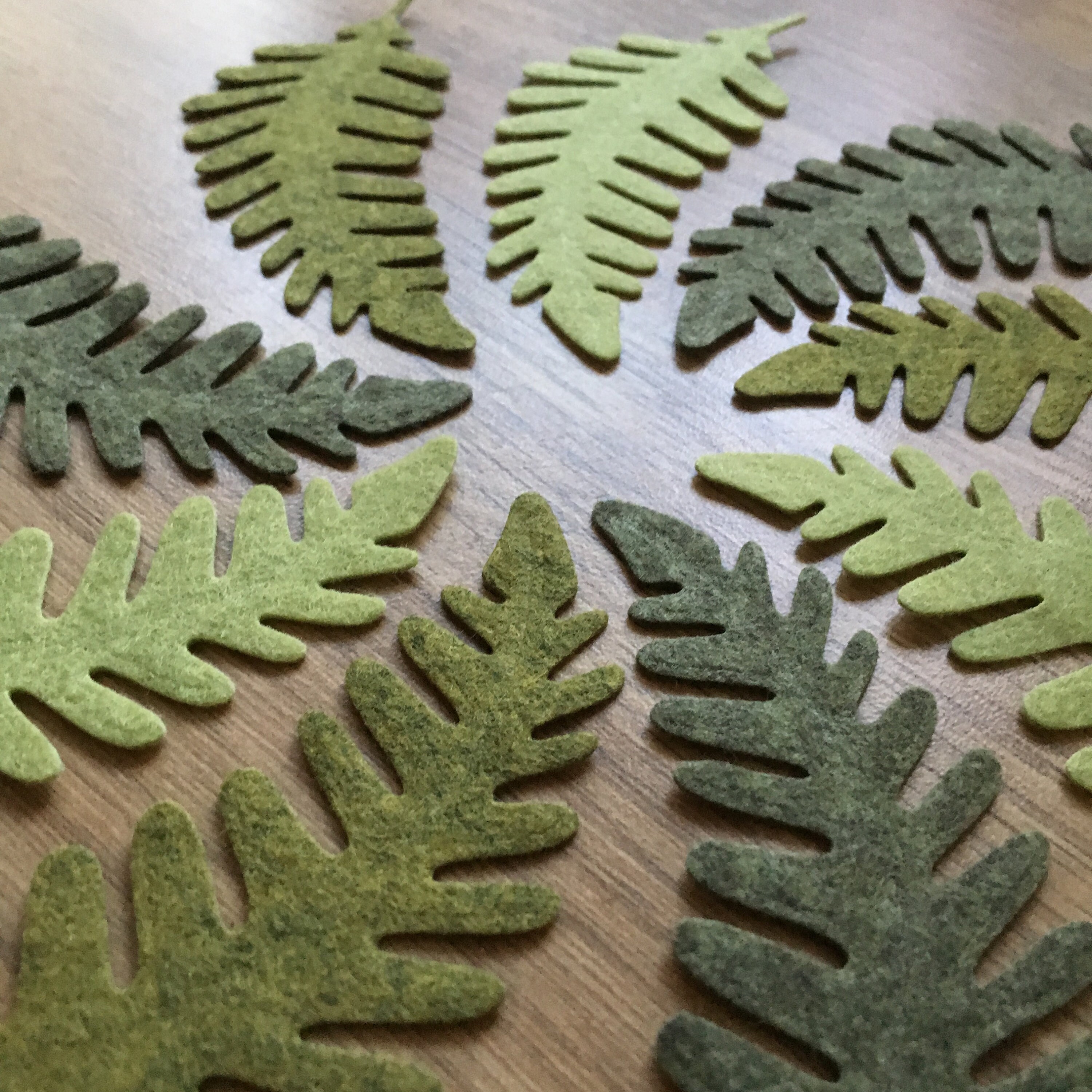 Felt Leaves Die Cut Felt Leaves Felt Shapes Felt Leaf Etsy