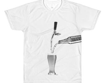 Pour Me Shirt // Beer Pouring Tshirt // Cool Beer Tshirt // Beer Lover Tshirt // Beer Lovers Gift // Beer Tap Tshirt // Bartender Shirt