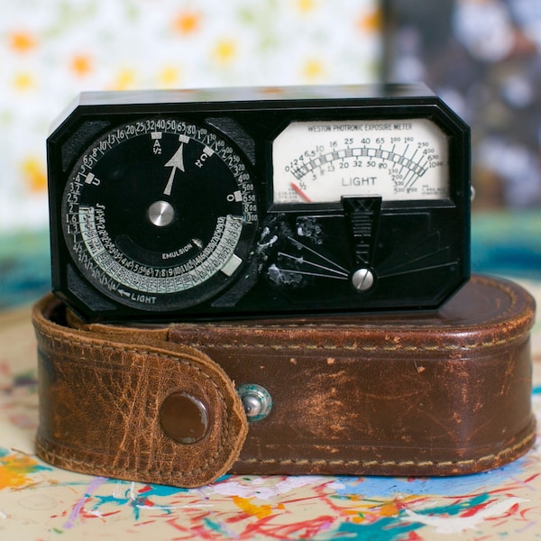 Weston Photronic Bakelite Exposure Meter with Leather Case - Tested and Functional - FREE Shipping