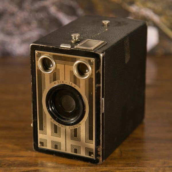 Kodak Brownie Six-16 Art Deco Box Camera #B3
