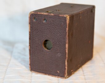 Large Ansco Box Camera - B6 Film Size - Rough Shape - Great for Display - Free Shipping!