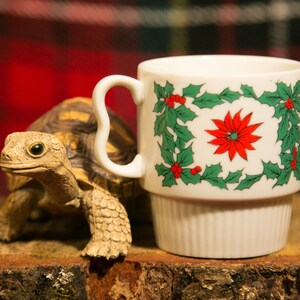 Vintage Mid Century Red and Green Holly and Poinsettia Holiday Christmas Japanese Stacking Mug - FREE Shipping!