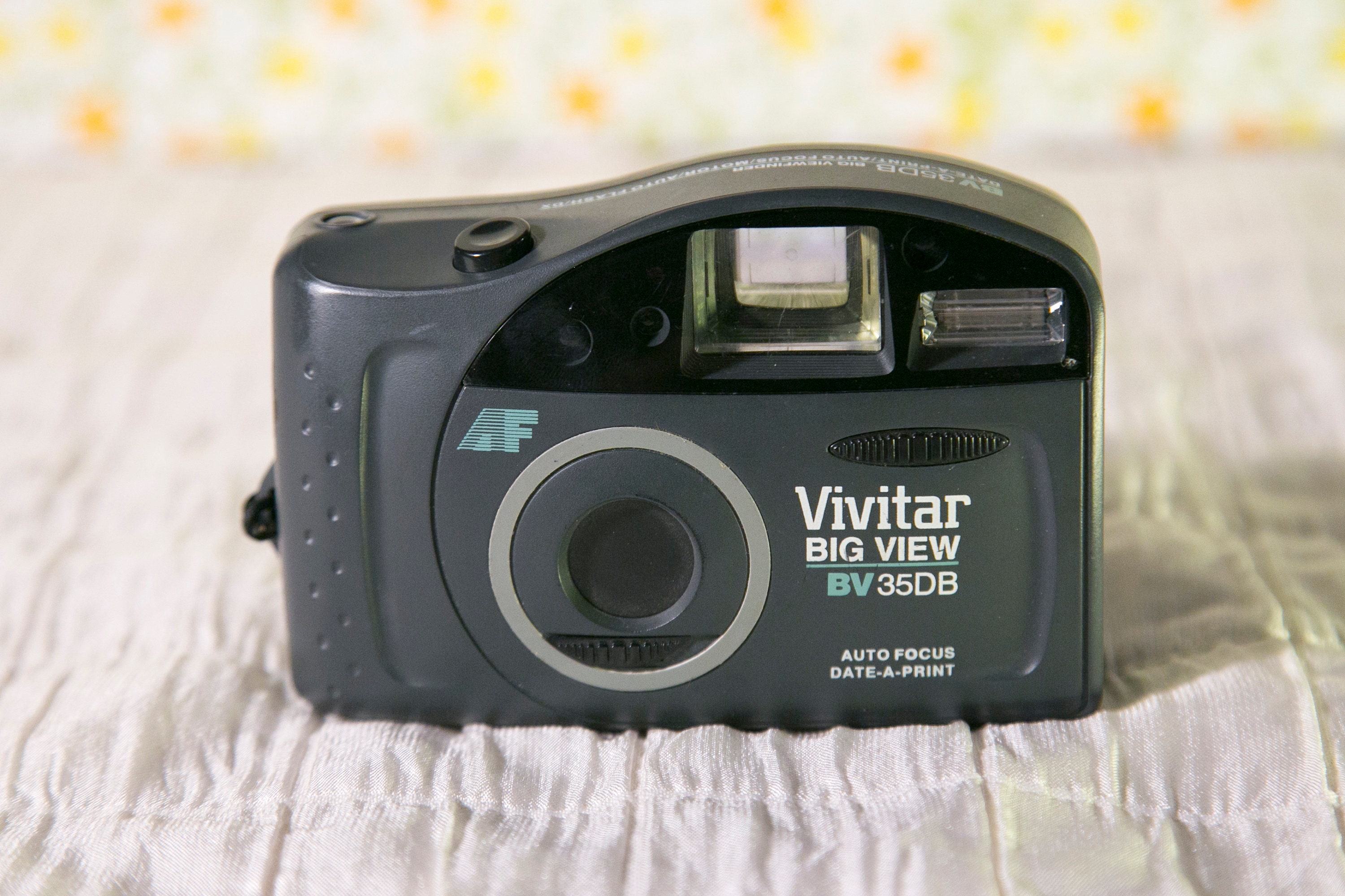 Vivitar BV35DB 35mm Camera - Neat Autofocus Film Camera - Free