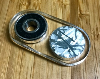 W4 (Worry Wobble Weighted Widget) Finger Fidget Spinner Sorgenstein