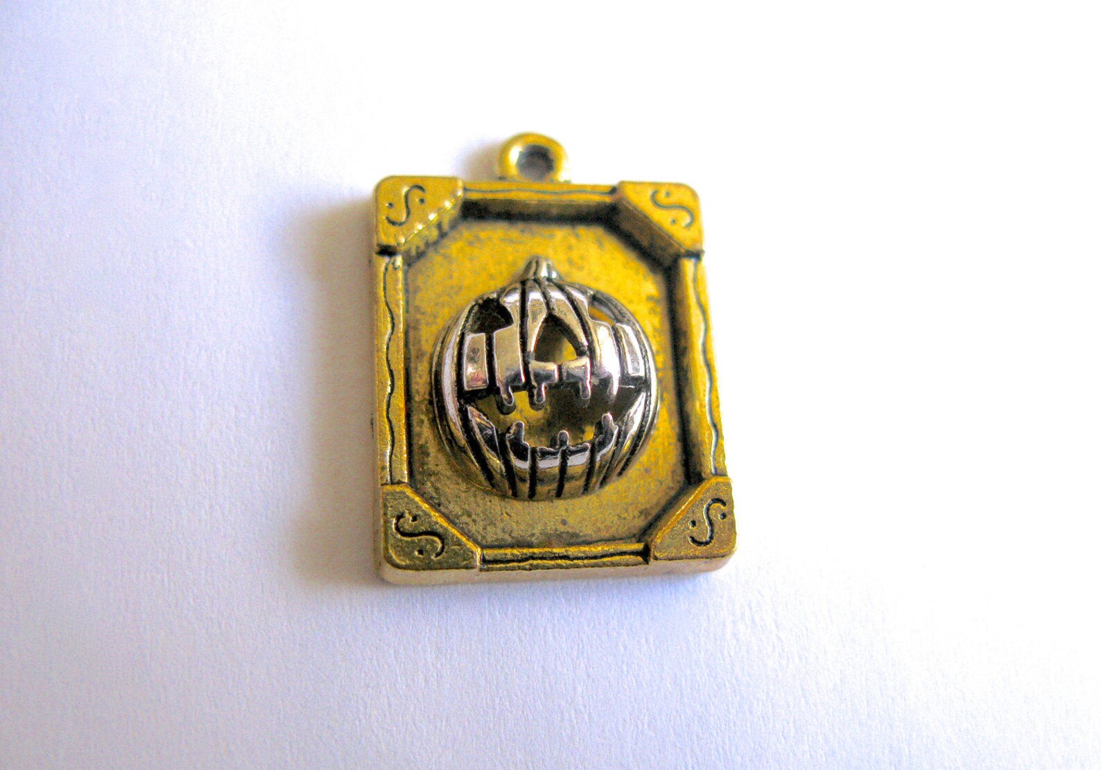 Pumpkin Necklace Halloween Jewelry Jack O Lantern Necklace Etsy