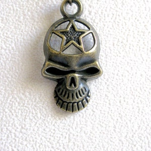 Skull Necklace, Halloween Jewelry, Gothic Necklace, Skull Jewelry, Goth Necklace