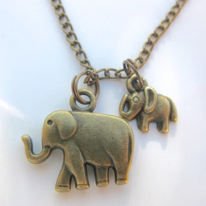 Elephant Jewelry, Mom Necklace, New Mom Gift, Elephant Charm, Mom With Kids, Elephant Necklace, Jewelry For New Mom