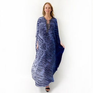 PAYERA VIOLET Kaftan silk dress