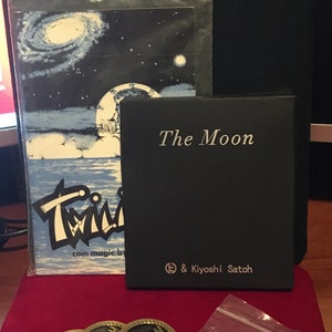 TCC The Moon & Paul Harris w/Tayari Casel Twilight Coin Magic Package Rare and Unique image 3