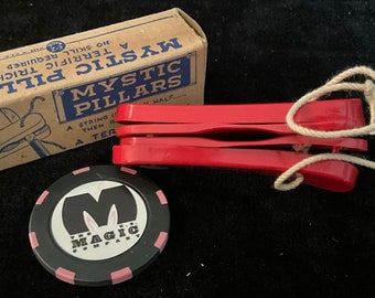 Vintage E-Z Magic 1940s Mystic Pillars (VERY RARE find)