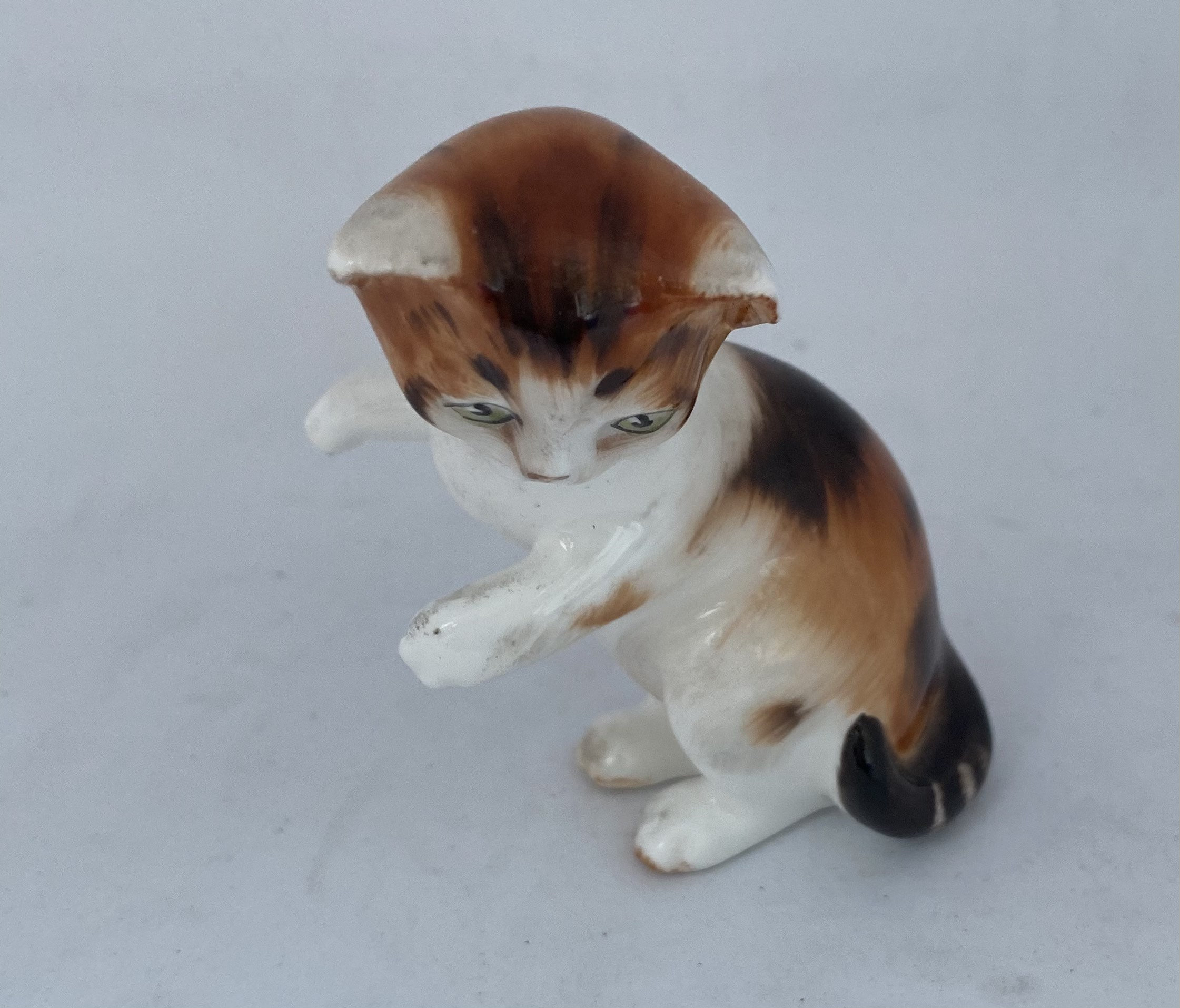 Royal Doulton Cat Figurines for sale Only 3 left at 60