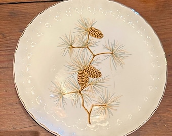 JWS George Bolero Dinner Plate, Pine Cones and Green Needles