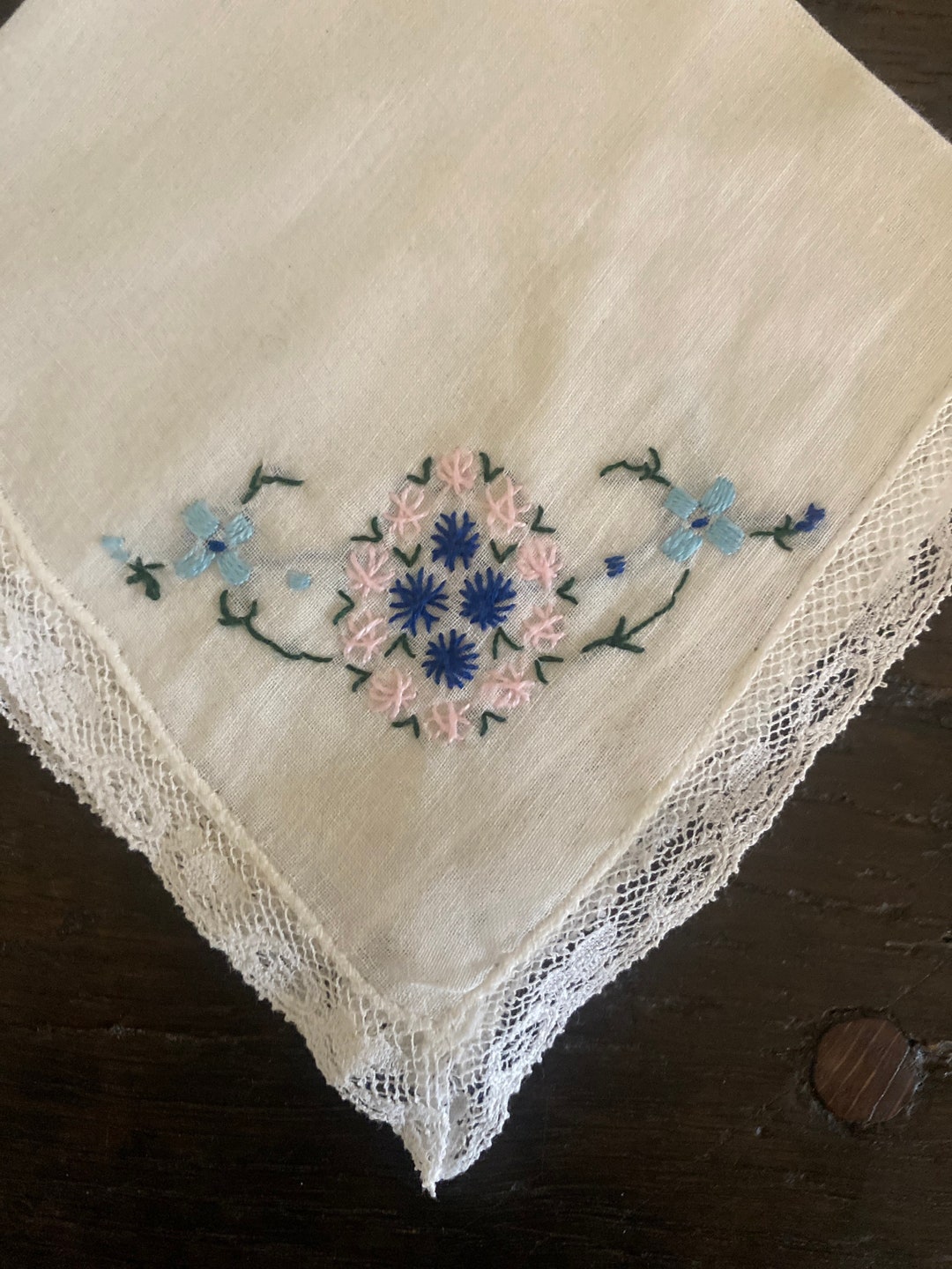 6 Stück Damen Taschentücher Aus Stoff, Bestickt Mit Blumenmuster Und Wellenkante – Weich, Vintage, Vielseitig Für Hochzeit Oder Alltag