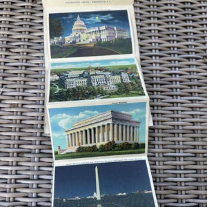 Libretto di cartoline/foto multiple d'epoca - 18 immagini illustrate della capitale degli Stati Uniti
