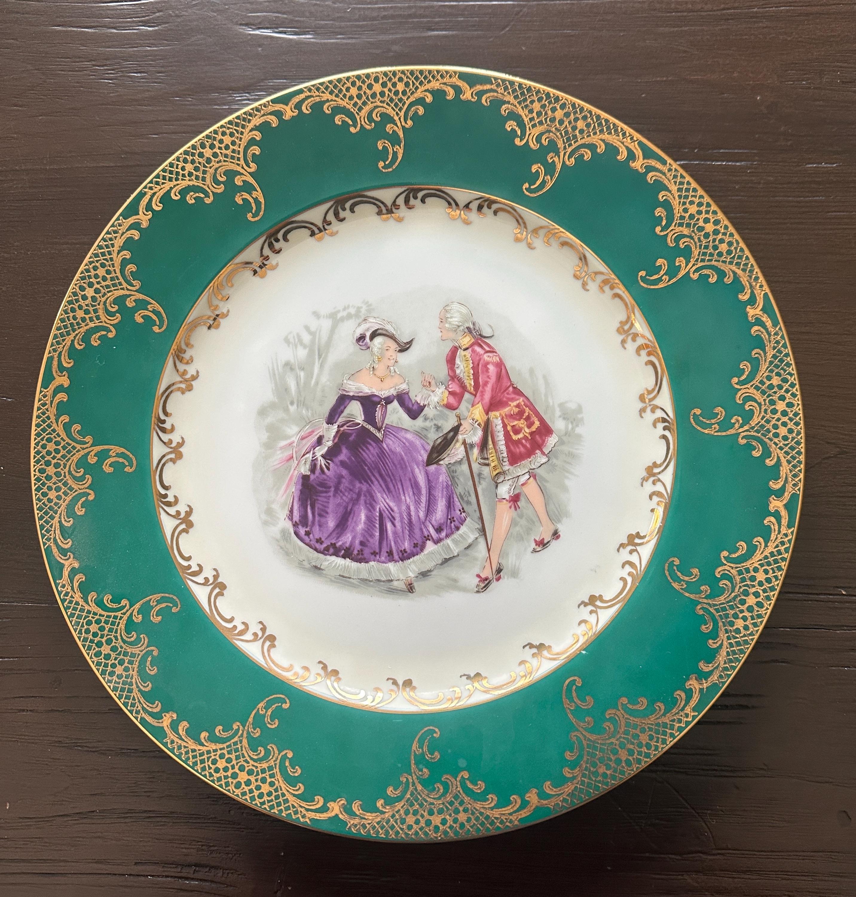 Assiette Décorative Vintage Signée D - 18 Cm, XXème Siècle, Occasion En Céramique