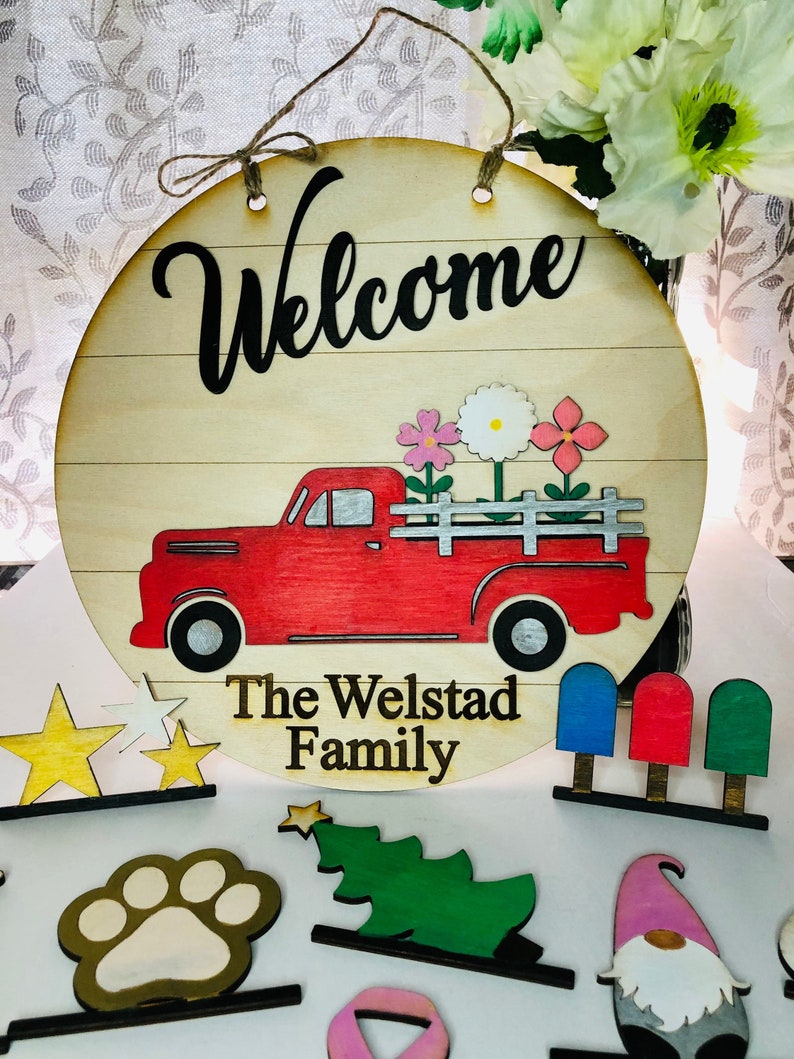 Rustic Red Truck Welcome Sign With Interchangeable Pieces - Etsy