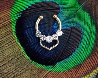 Nose ring, nose for the ring, no piercing, punk, grunge, indian style, tribal fusion, septum, boho, boho chic, boho ring, gold ring, crystal