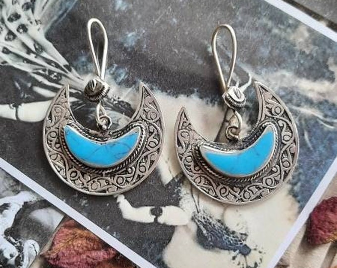 half moon earrings, turquoise silver earrings, red boho earrings, moon boho earrings, black boho earrings, tribal fusion, ethnic earrings