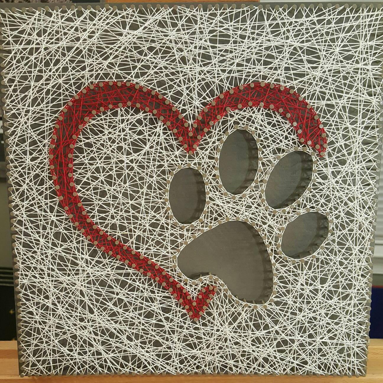 Paw Print With Heart String Art 16x16 - Etsy